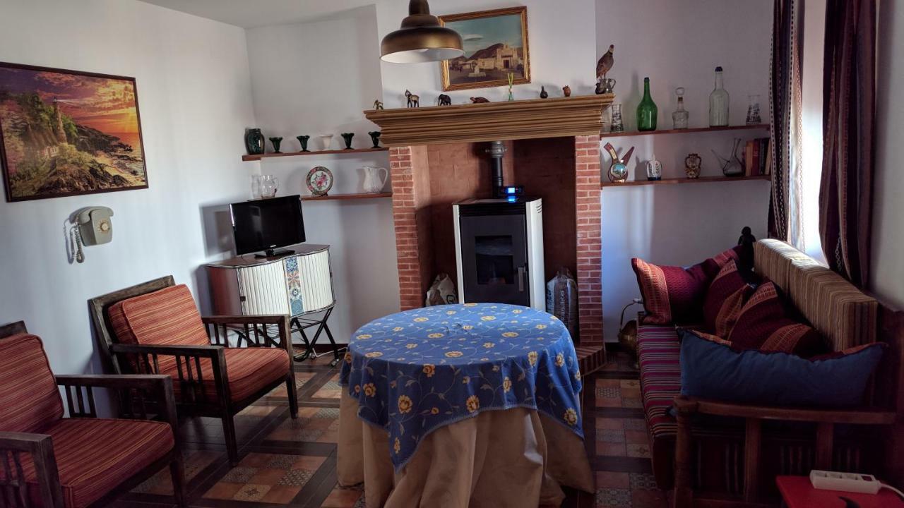 Casa rústica de pueblo en Sierra de Alcaraz Villa Salobre  Exterior foto